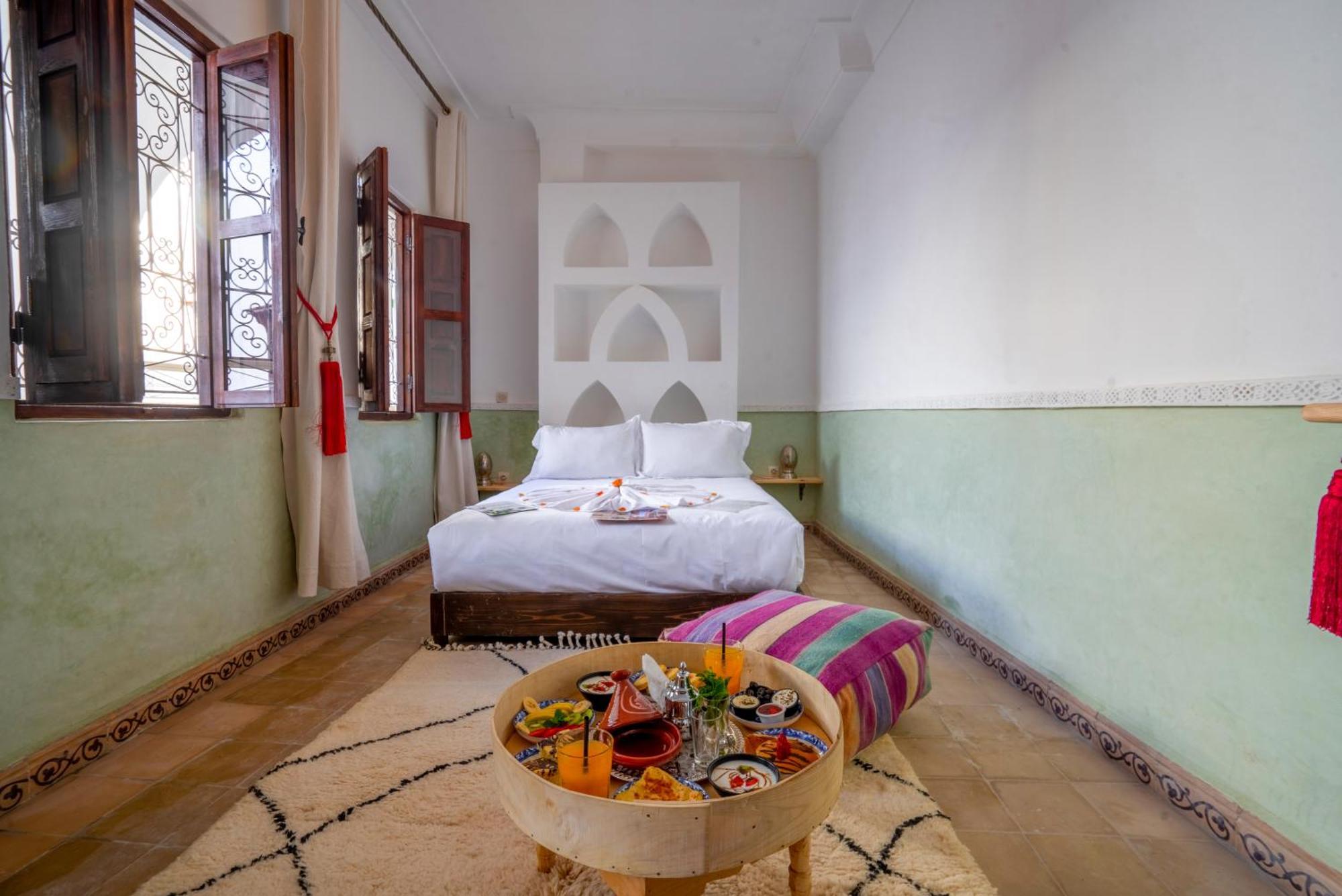 Hotel Riad Boutouil & Spa Marrakesh Esterno foto